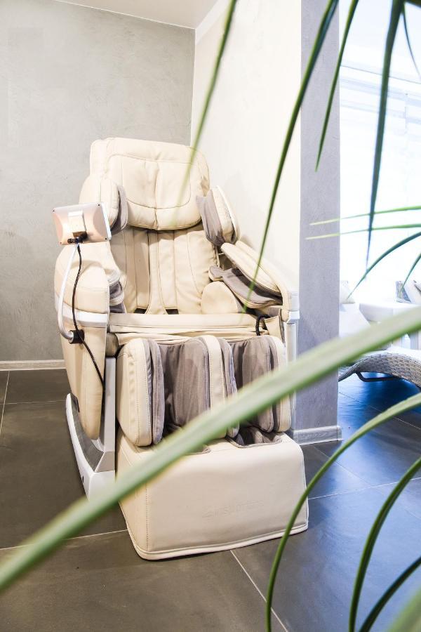 Apartmany A Wellness Vmal Skuteč Exterior foto